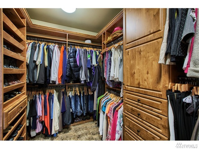 For Sale: 1806 Mariner Cir NE Tacoma, WA 98422