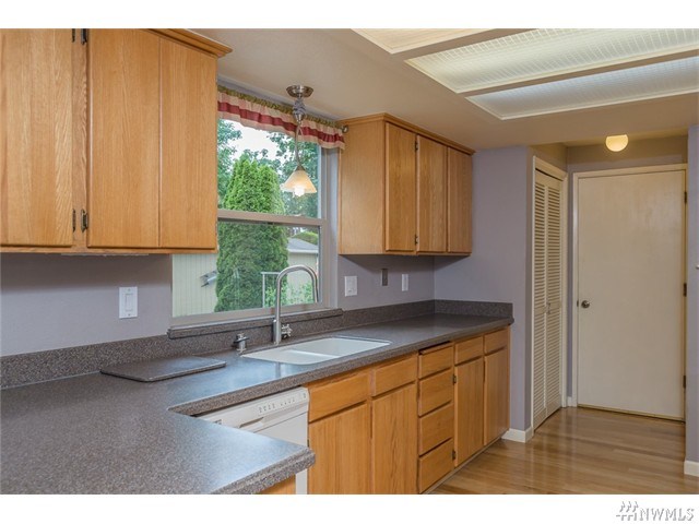 For Sale: 3915 Blossom Dr NE Tacoma, WA 98422