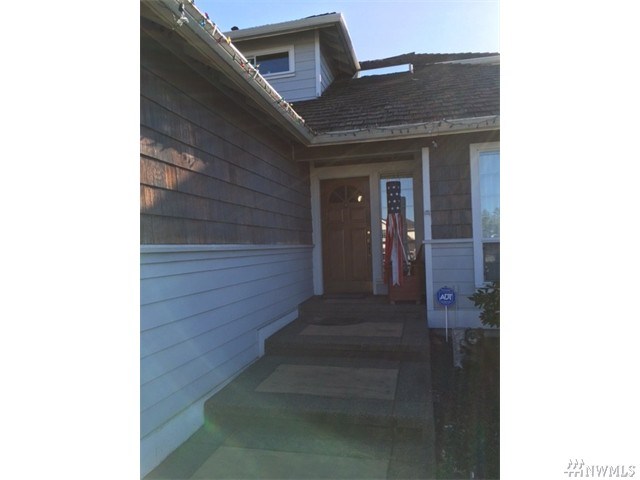 For Sale: 2816 Galleon Cir NE Tacoma, WA 98422