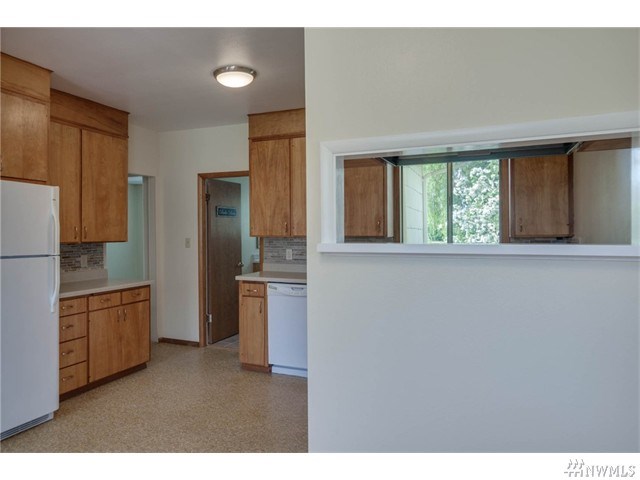 For Sale: 2609 54th Ave E Tacoma, WA 98424