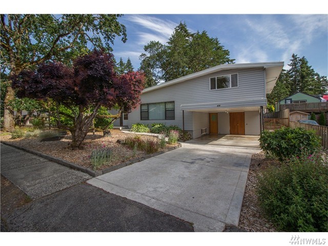 For Sale: 870 121st St S Tacoma, WA 98444