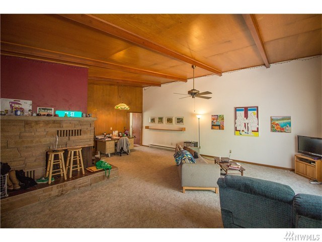 For Sale: 870 121st St S Tacoma, WA 98444