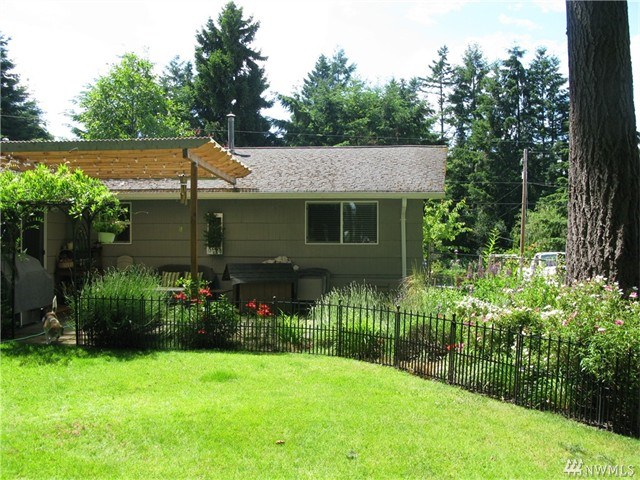 For Sale: 11621 Farwest Dr SW Lakewood, WA 98498