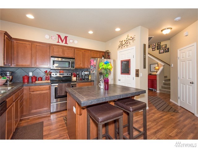 For Sale: 7736 Trails End Dr SE Olympia, WA 98501