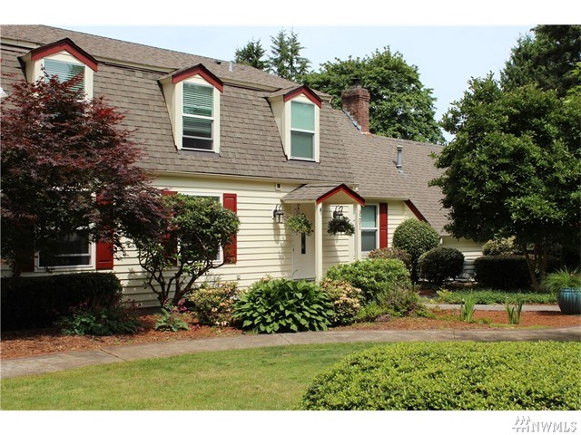 For Sale: 3201 Amhurst St SE Olympia, WA 98501