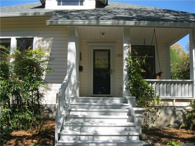 1322 8th Ave SE
