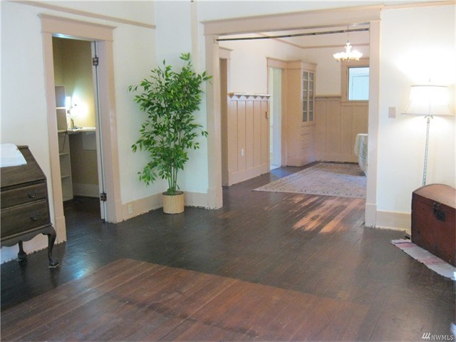 1322 8th Ave SE