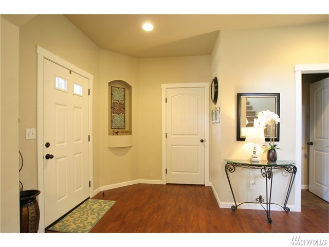 For Sale: 606 Cherrywood Dr SW Olympia, WA 98502