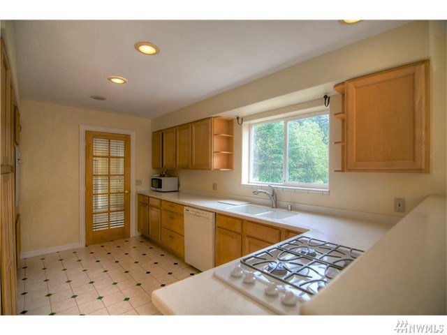 For Sale: 9100 Steamboat Island Rd NW Olympia, WA 98502
