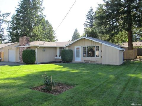 4704 Belair Dr SE