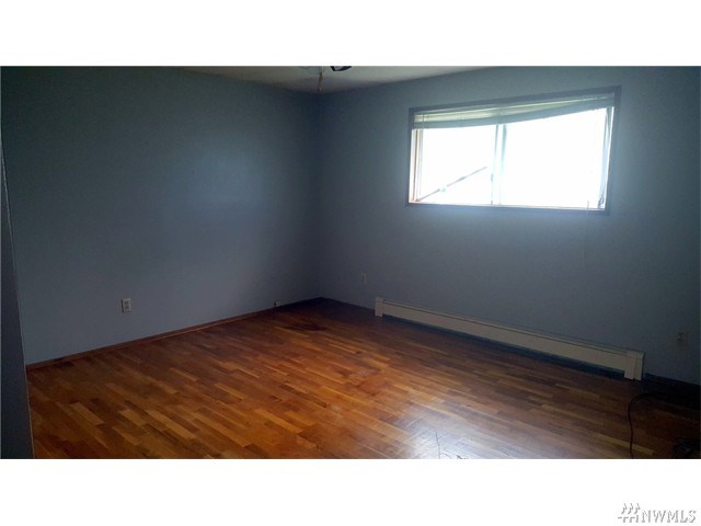 For Sale: 2406 Maxine St SE Lacey, WA 98503