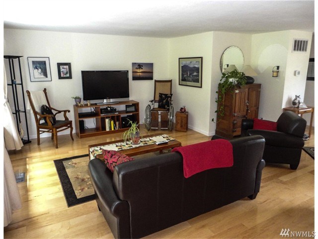 For Sale: 6308 W Sarazen St SE Olympia, WA 98513