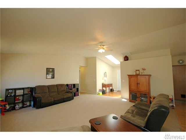 For Sale: 5602 Vincent Ct SE Olympia, WA 98513