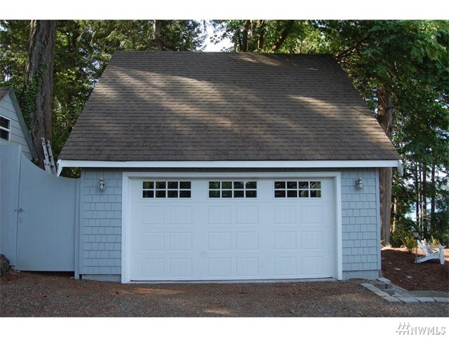 For Sale: 8711 Fernwood St NE Olympia, WA 98516