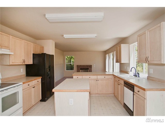 For Sale: 3404 Beth Ct NE Olympia, WA 98516