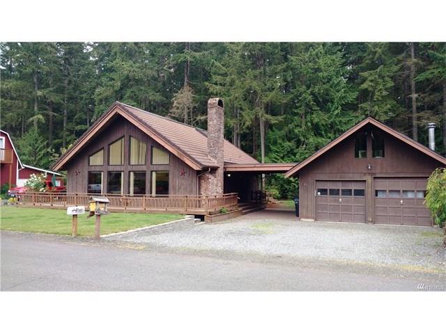 121 E Lake Forest Dr