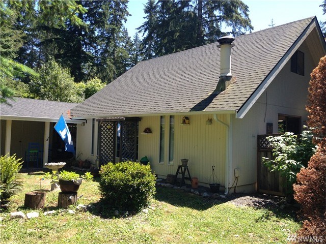 For Sale: 211 E Village View Dr Allyn, WA 98524