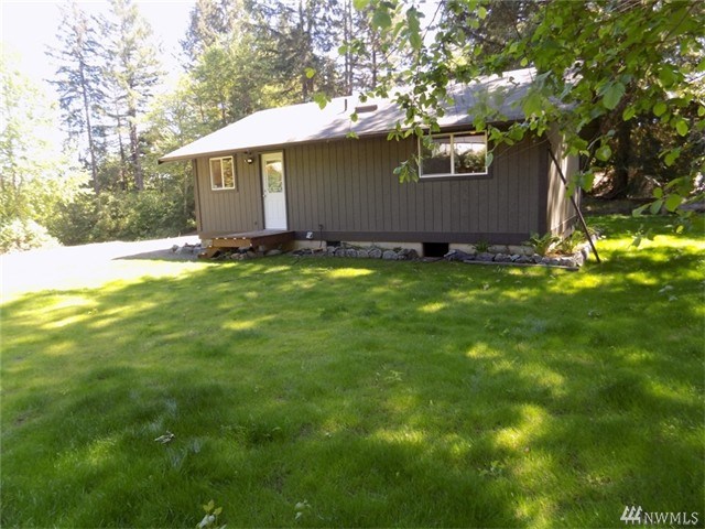 For Sale: 130 NE Galley Way Belfair, WA 98528
