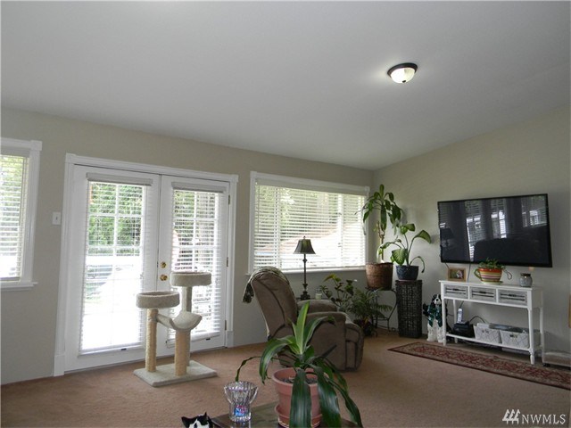 For Sale: 31 E Forest Dr Belfair, WA 98528