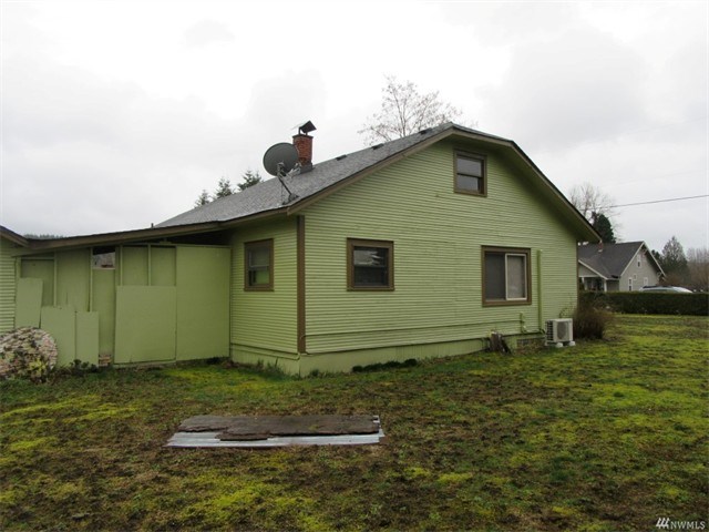 105 N Barner Dr