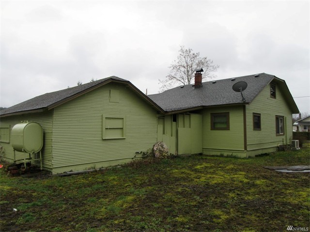 105 N Barner Dr
