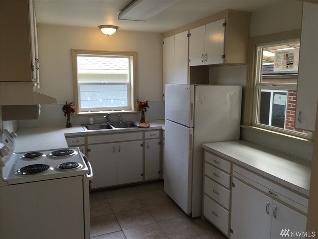 For Sale: 807 J St Centralia, WA 98531