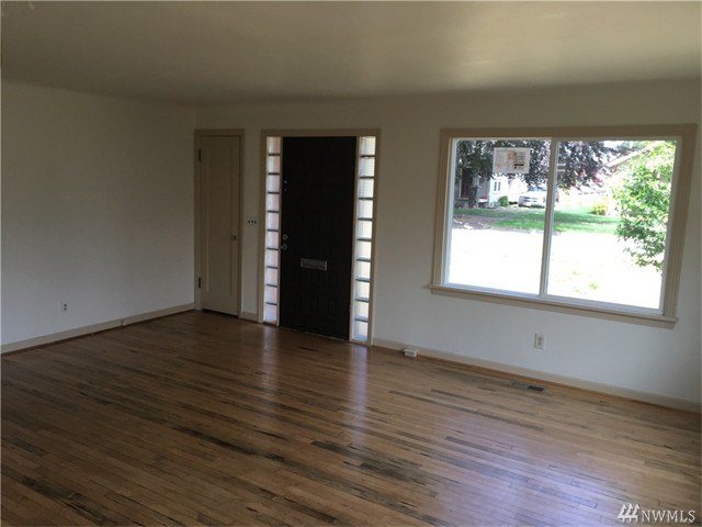 For Sale: 807 J St Centralia, WA 98531