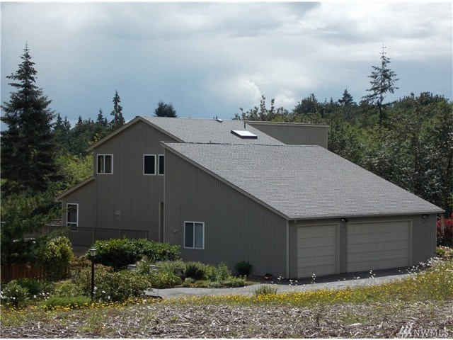 For Sale: 3635 Tall Cedar Ln Centralia, WA 98531