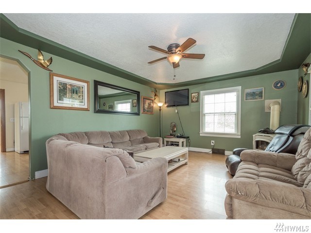 For Sale: 347 Newaukum Valley Rd Chehalis, WA 98532
