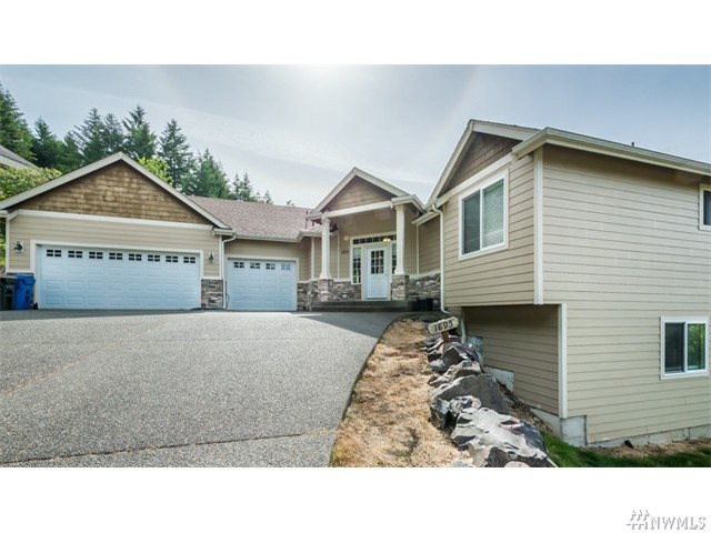 For Sale: 1895 SE Maple Dr Chehalis, WA 98532