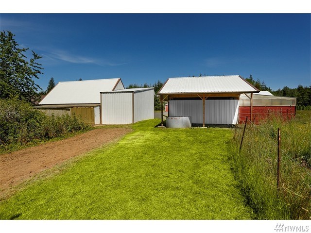 For Sale: 412 Cloquallum Rd Elma, WA 98541