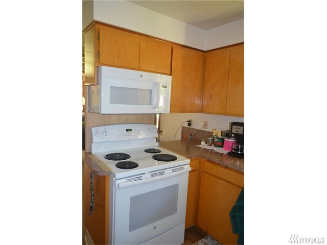 For Sale: 111 N Fairway W Hoodsport, WA 98548