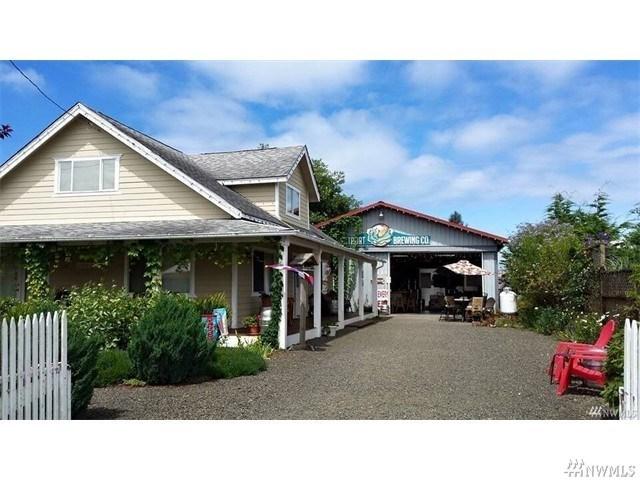 1377 Ocean Shores Blvd #306