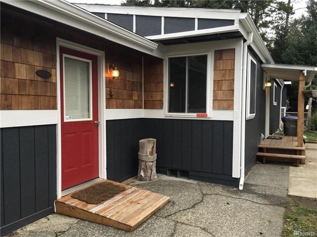 1377 Ocean Shores Blvd #306