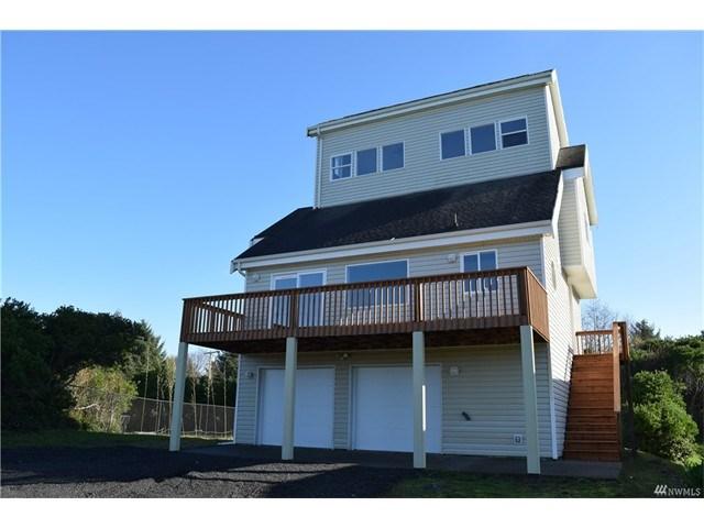 1377 Ocean Shores Blvd #306