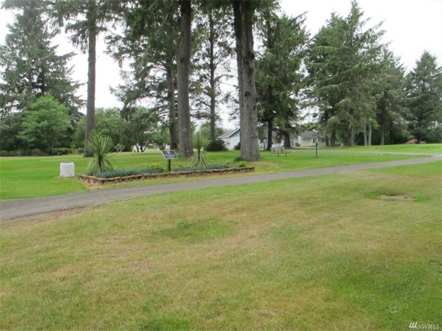 950 Sea Urchin Ct SW