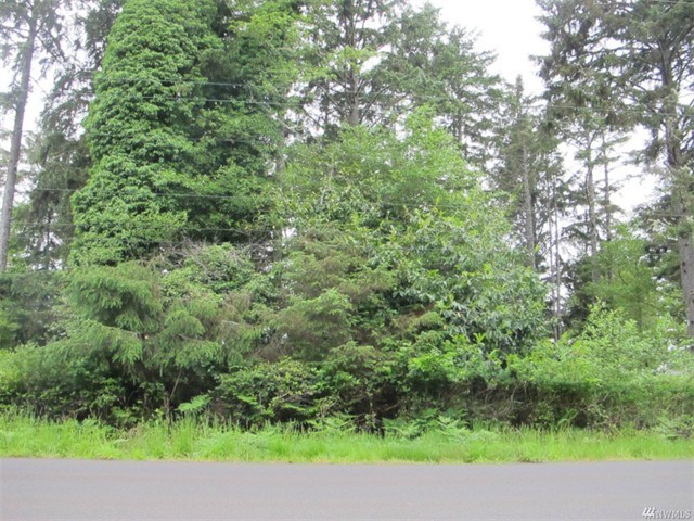 950 Sea Urchin Ct SW