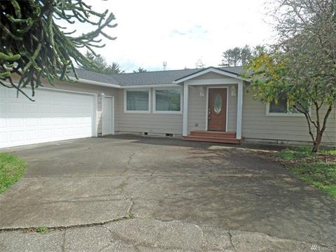 339 Octopus Ave NE