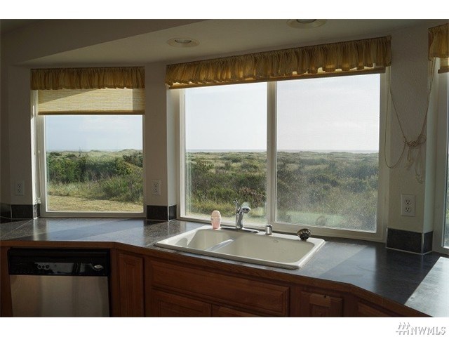 For Sale: 2743 Sr 109 Ocean Shores, WA 98569