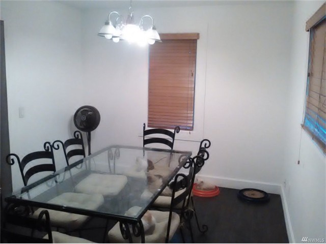 1405 Central Blvd
