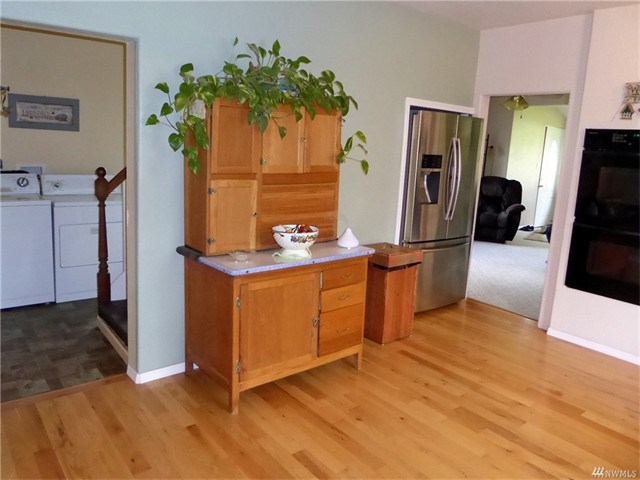 53 E Elma Gate Rd