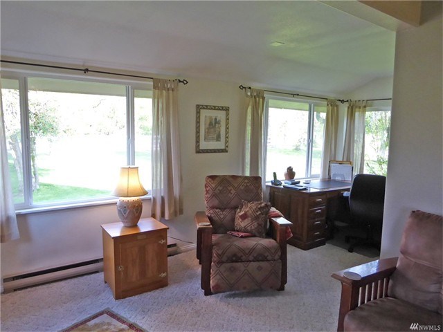 53 E Elma Gate Rd