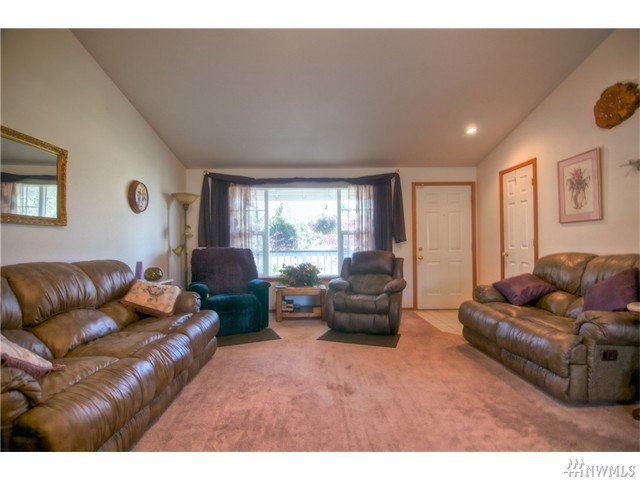 For Sale: 5041 188th Ct SW Rochester, WA 98579