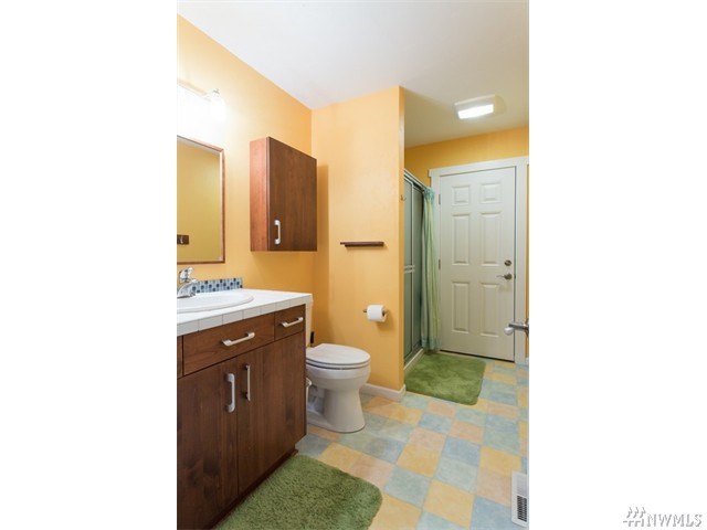 For Sale: 260 E Willow Blue Ln Shelton, WA 98584