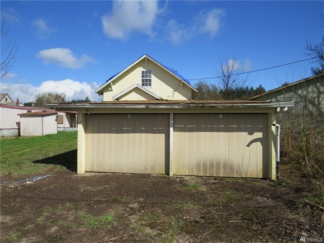 103 Martina St SE