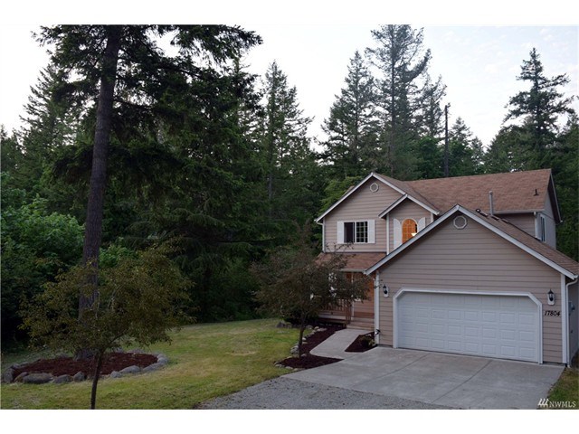 22034 Bluewater Dr SE