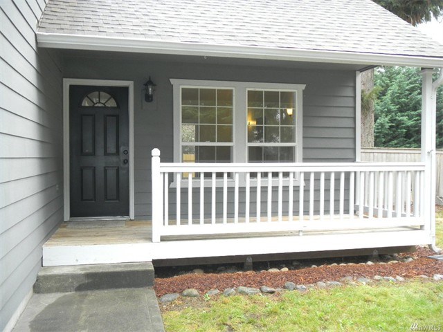 18118 Sundown Ct SE