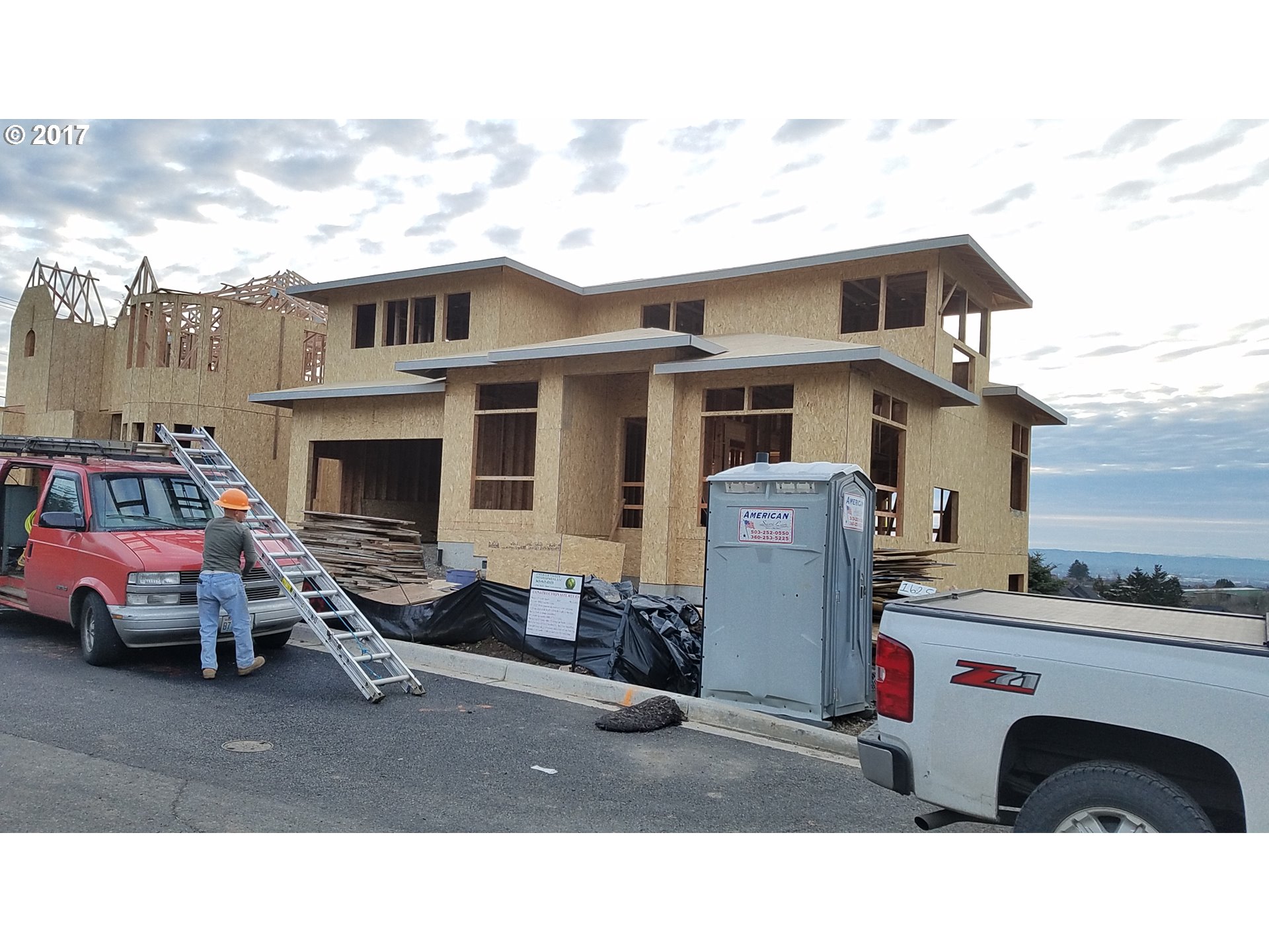 3213 NW 9th Ave
