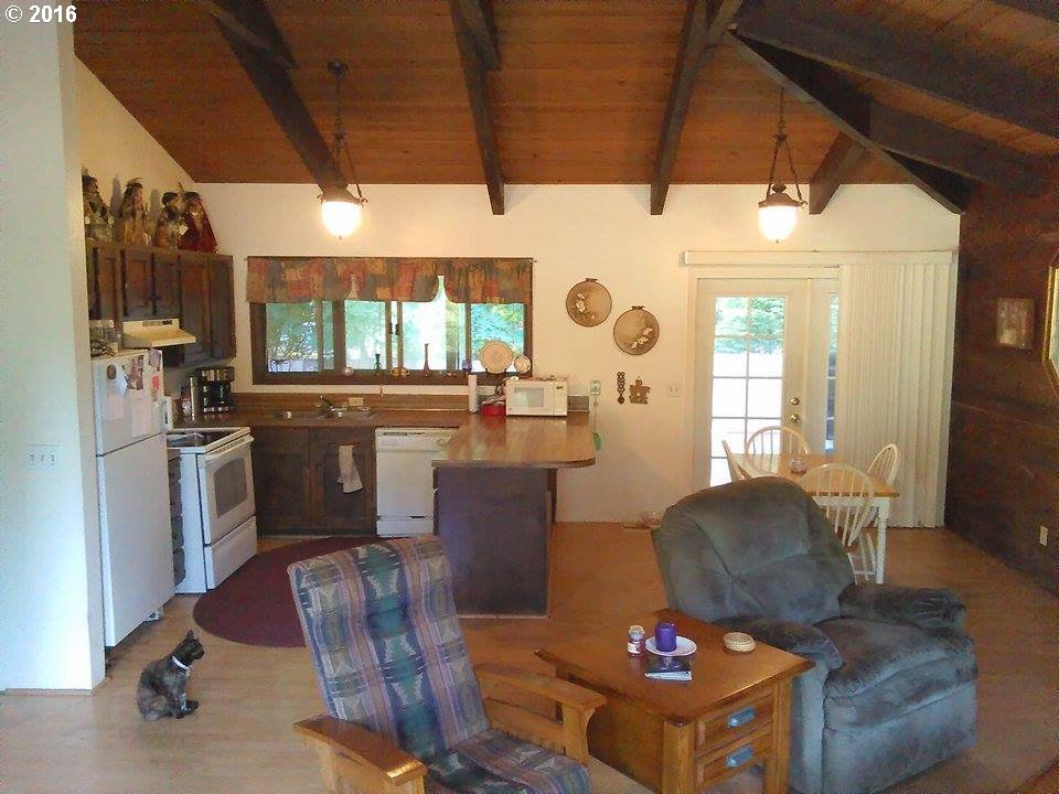For Sale: 702 High Bridge Rd Carson, WA 98610