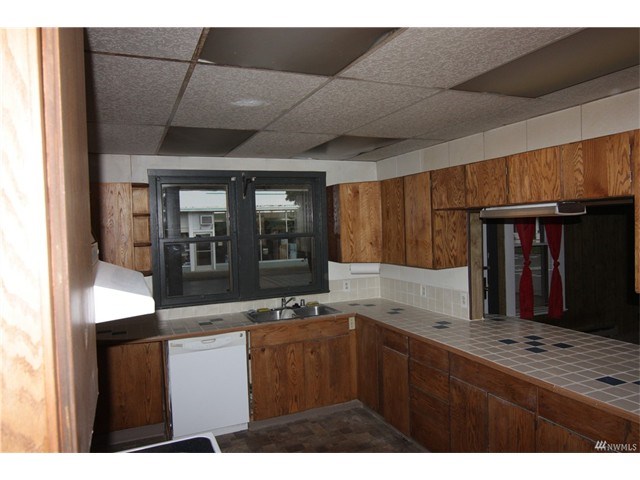 501 S 4th St